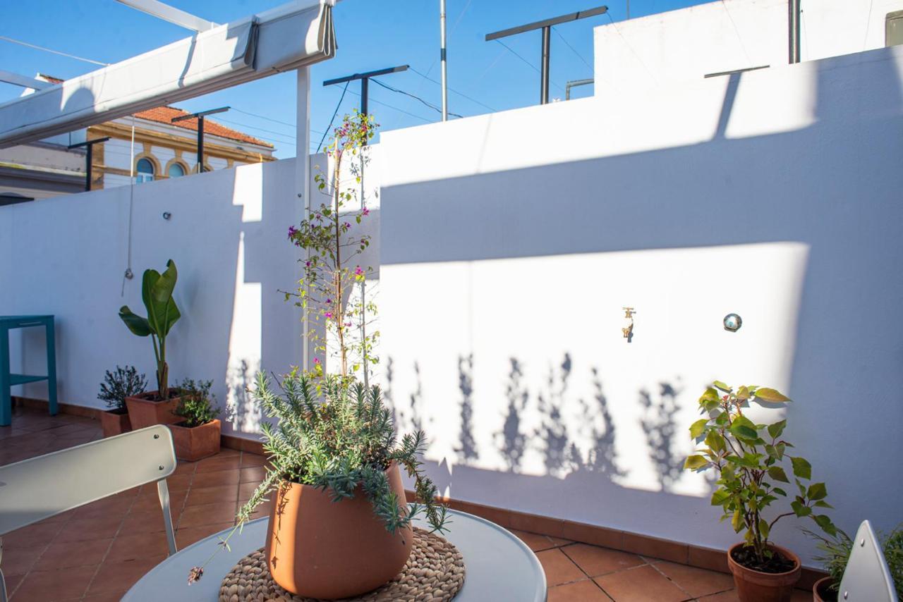 Alohamundi Velarde Apartment Sevilla Bagian luar foto